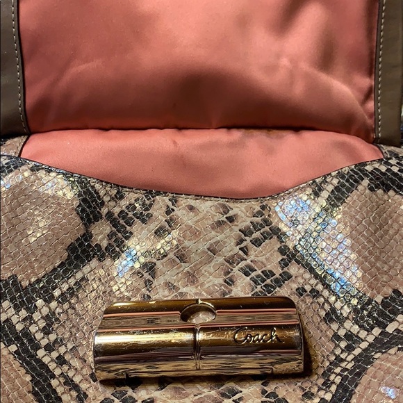 Medium Coach bag with detachable shoulder … - Picture 5 of 6